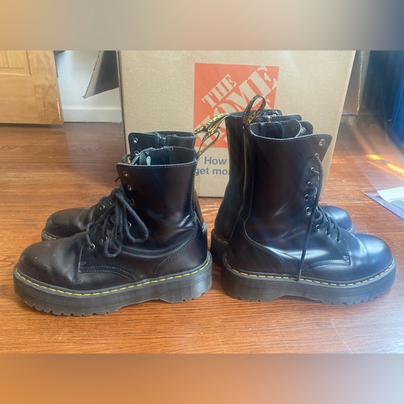 || SOLD ||. Doc Marten Plat Boots - Picture 2 of 8